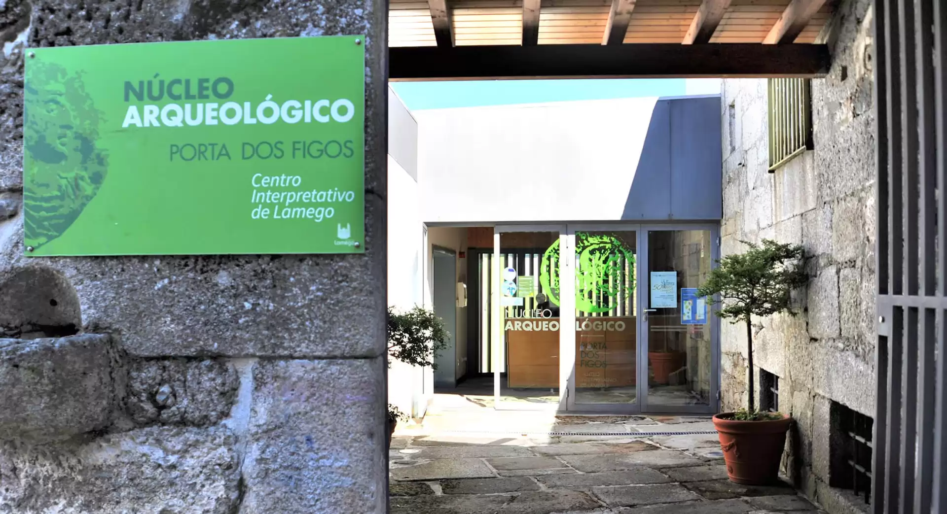 Núcleo Arqueológico da Porta dos Figos